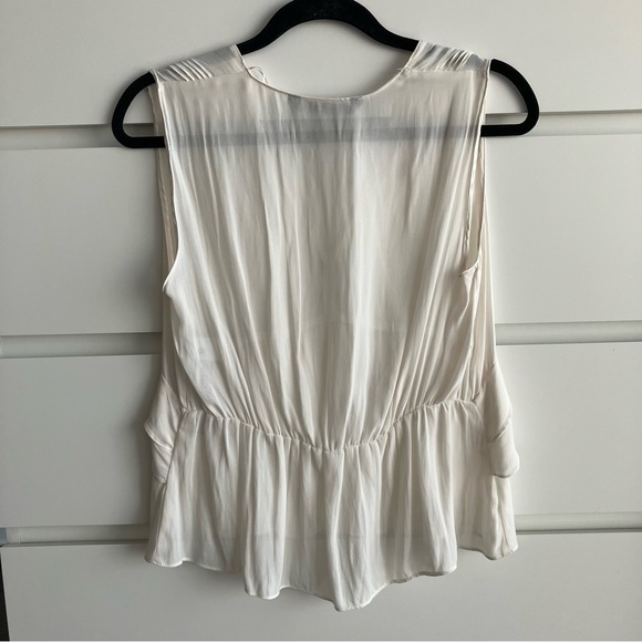 ❤️ ZARA Ecru Shell Button Blouse - Picture 4 of 4